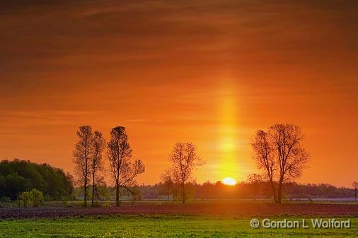 Sunrise Pillar_49025-6.jpg - Photographed near Carleton Place, Ontario, Canada.